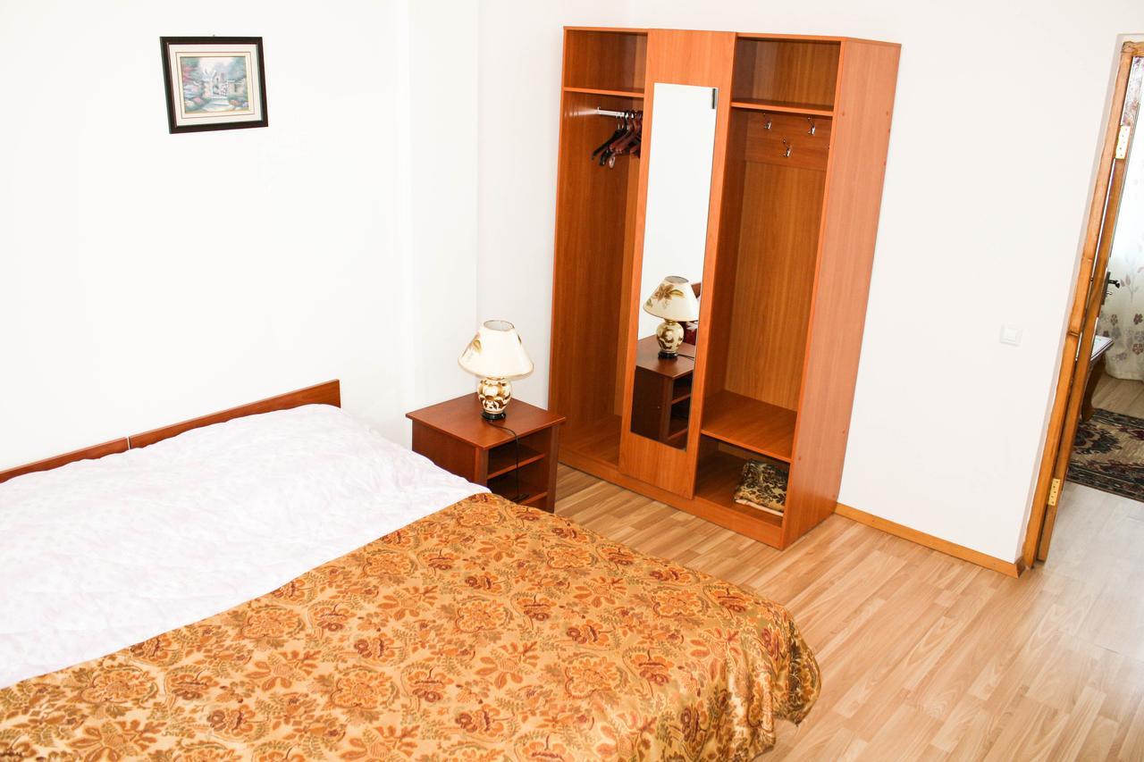 Evita Hotel Dolinka Luaran gambar