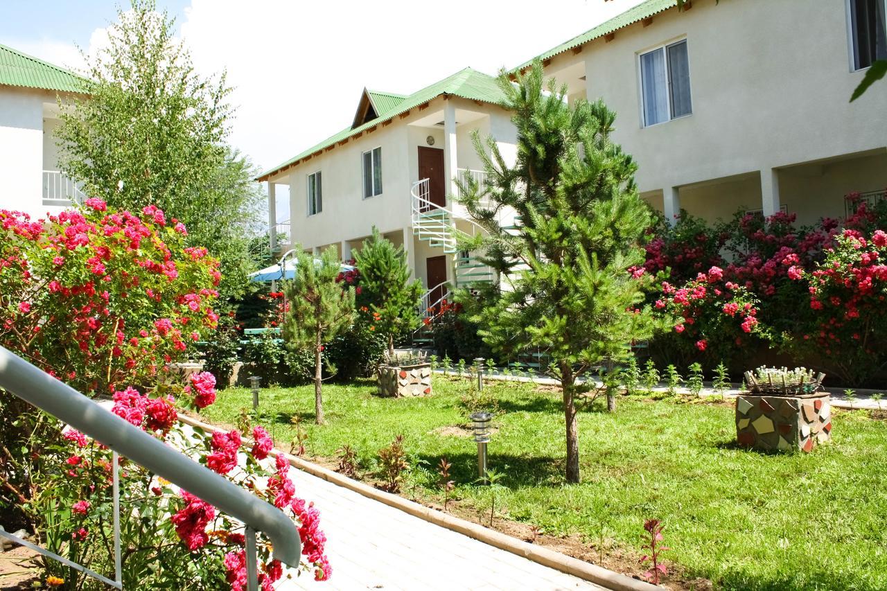 Evita Hotel Dolinka Luaran gambar
