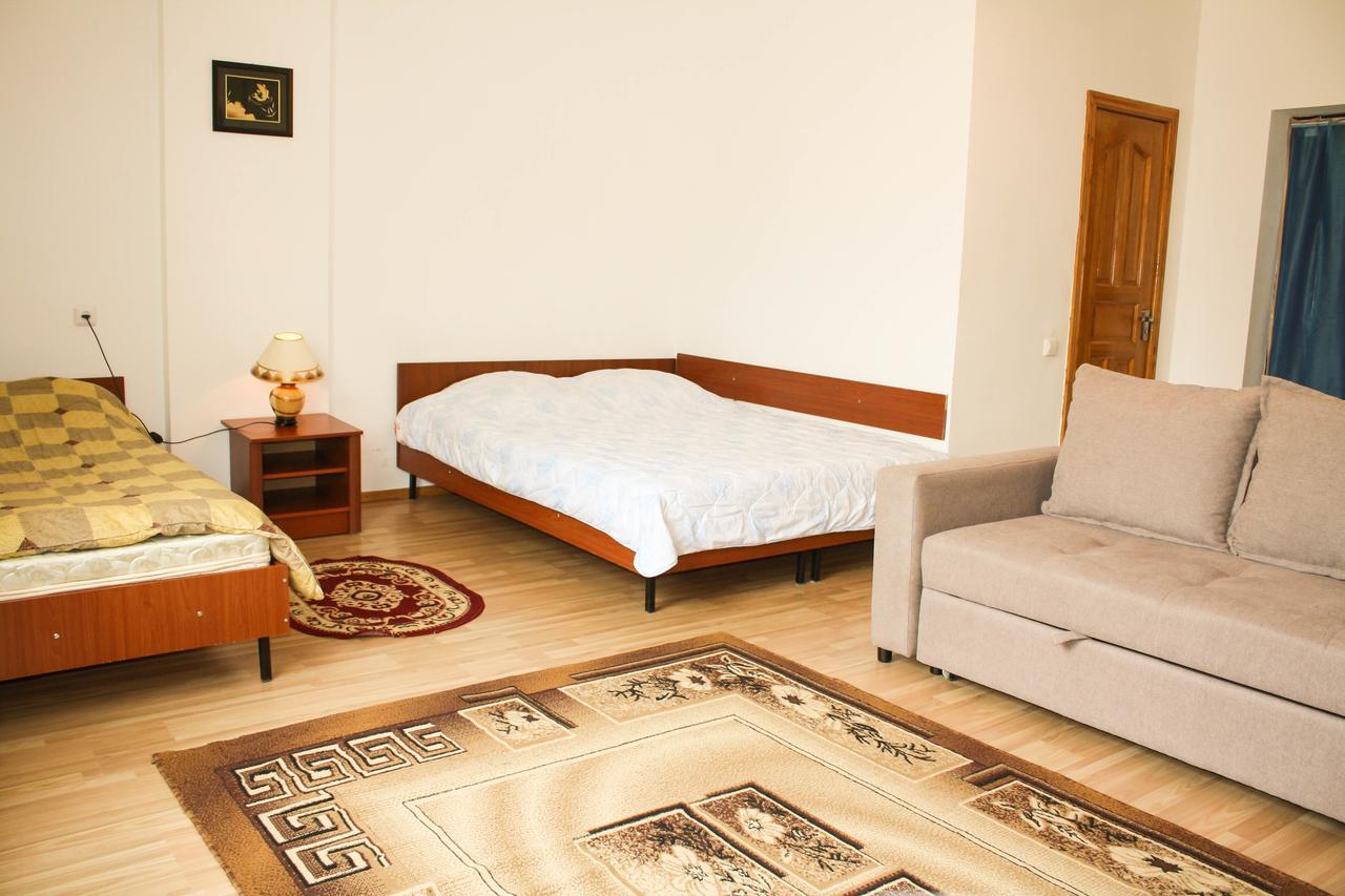 Evita Hotel Dolinka Luaran gambar